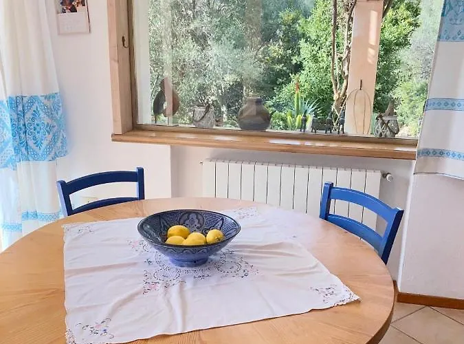 La Casa Blu Сан-Панталео